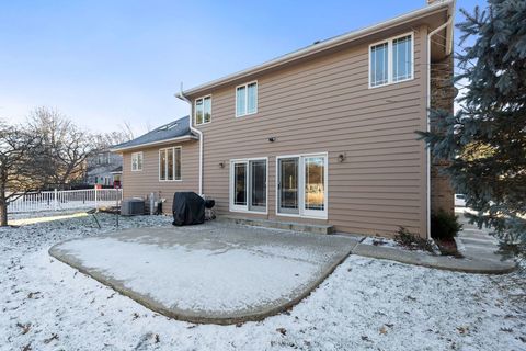 Tiny photo for 201 Amber Court, West Chicago, IL 60185 (MLS # 12530554)