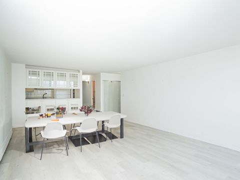 Tiny photo for 2144 N Lincoln Park West Park #10C, Chicago, IL 60614 (MLS # 12469290)