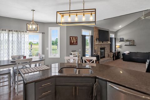 Tiny photo for 129 Titleist Trail, Poplar Grove, IL 61065 (MLS # 12687646)