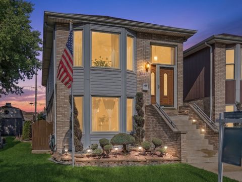 Photo of 5326 S Nagle Avenue, Chicago, IL 60638 (MLS # 12652059)