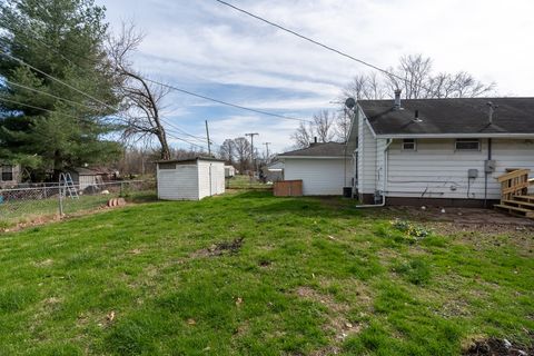 Tiny photo for 202 S Bush Avenue, Hurst, IL 62949 (MLS # 12597827)