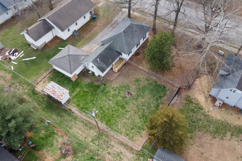 Tiny photo for 202 S Bush Avenue, Hurst, IL 62949 (MLS # 12597827)