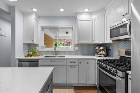 Tiny photo for 6150 N Keating Avenue, Chicago, IL 60646 (MLS # 12726429)