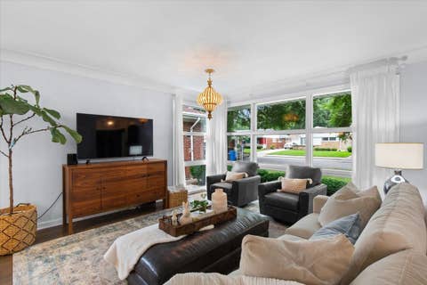 Tiny photo for 6150 N Keating Avenue, Chicago, IL 60646 (MLS # 12726429)