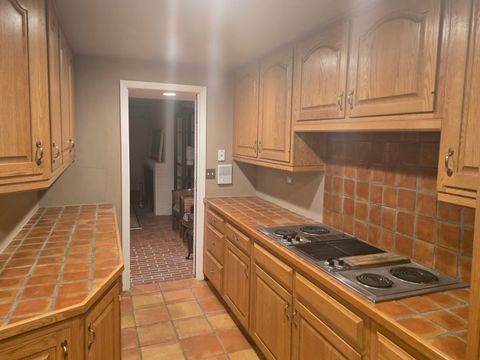 Tiny photo for 29 E Scott Street, Chicago, IL 60610 (MLS # 12498072)