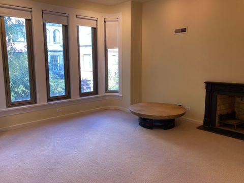 Tiny photo for 29 E Scott Street, Chicago, IL 60610 (MLS # 12498072)