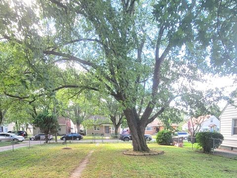 Tiny photo for 2722 10th Street, Rockford, IL 61109 (MLS # 12531545)