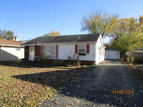 A home in Glen Ellyn