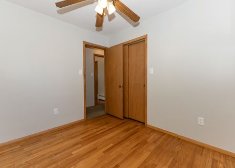 Tiny photo for 989 Dayton Court, Galesburg, IL 61401 (MLS # 12602327)