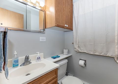 Tiny photo for 989 Dayton Court, Galesburg, IL 61401 (MLS # 12602327)