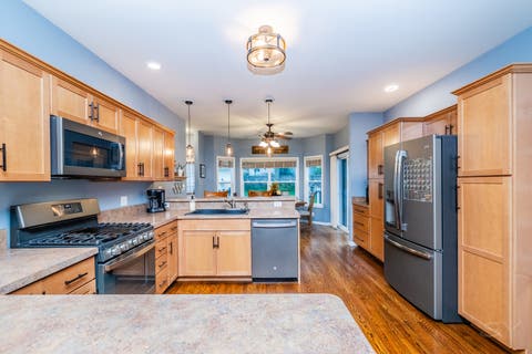 Tiny photo for 750 N River Street, Batavia, IL 60510 (MLS # 12692909)