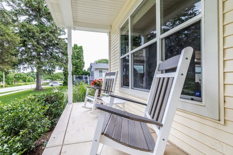 Tiny photo for 750 N River Street, Batavia, IL 60510 (MLS # 12692909)