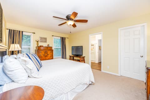 Tiny photo for 750 N River Street, Batavia, IL 60510 (MLS # 12692909)