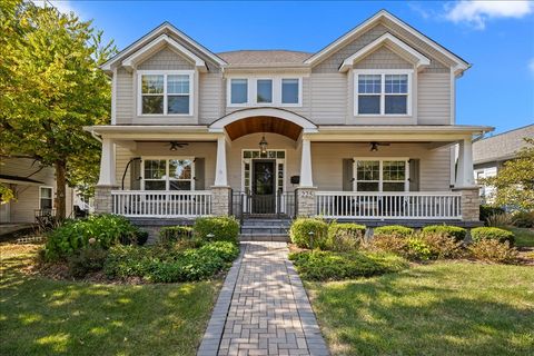 225 N Mill Street Naperville IL 60540