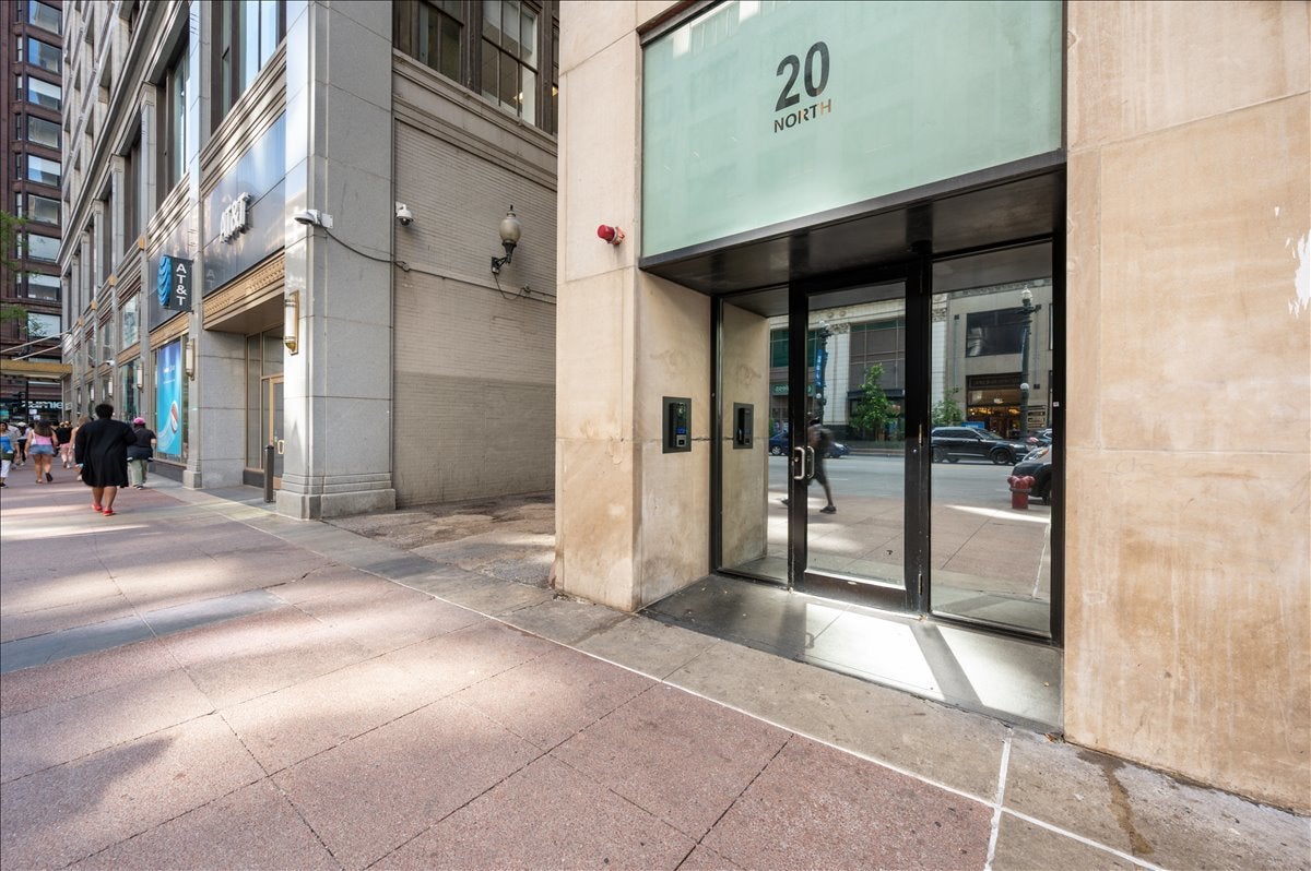 20 N State Street 409