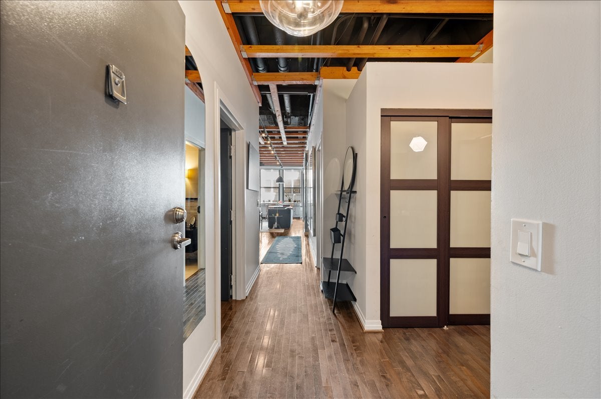 20 N State Street 409