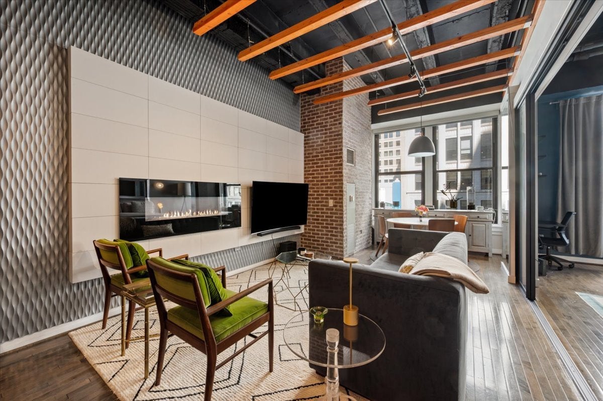 20 N State Street 409