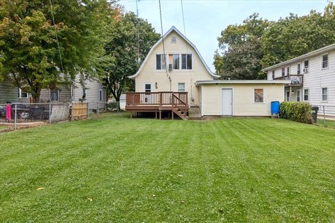 Tiny photo for 310 S Sycamore Street, Genoa, IL 60135 (MLS # 12495354)