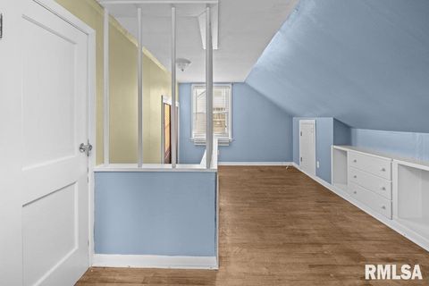 Tiny photo for 1916 33RD Street, Moline, IL 61265 (MLS # QC4269915)