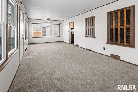 Tiny photo for 1916 33RD Street, Moline, IL 61265 (MLS # QC4269915)