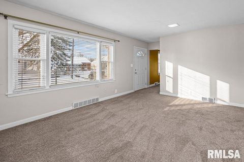 Tiny photo for 1916 33RD Street, Moline, IL 61265 (MLS # QC4269915)