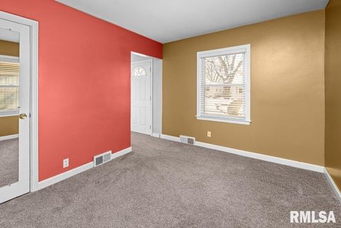 Tiny photo for 1916 33RD Street, Moline, IL 61265 (MLS # QC4269915)