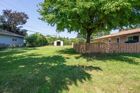 Tiny photo for 2605 E Central Park Avenue, Davenport, IA 52803 (MLS # 12712459)