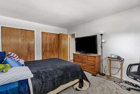 Tiny photo for 2605 E Central Park Avenue, Davenport, IA 52803 (MLS # 12712459)