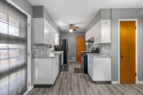 Tiny photo for 2605 E Central Park Avenue, Davenport, IA 52803 (MLS # 12712459)