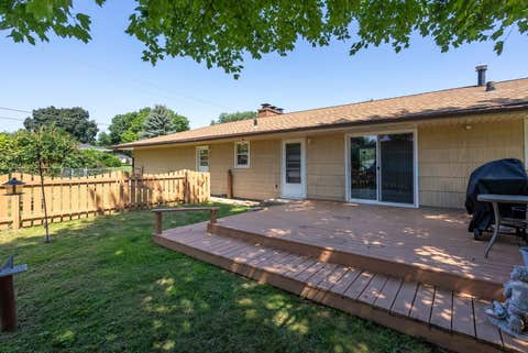 Tiny photo for 2605 E Central Park Avenue, Davenport, IA 52803 (MLS # 12712459)