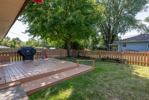 Tiny photo for 2605 E Central Park Avenue, Davenport, IA 52803 (MLS # 12712459)