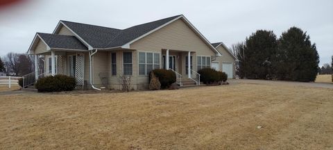 Tiny photo for 36 Illinois 17 Highway, New Windsor, IL 61465 (MLS # 12588060)