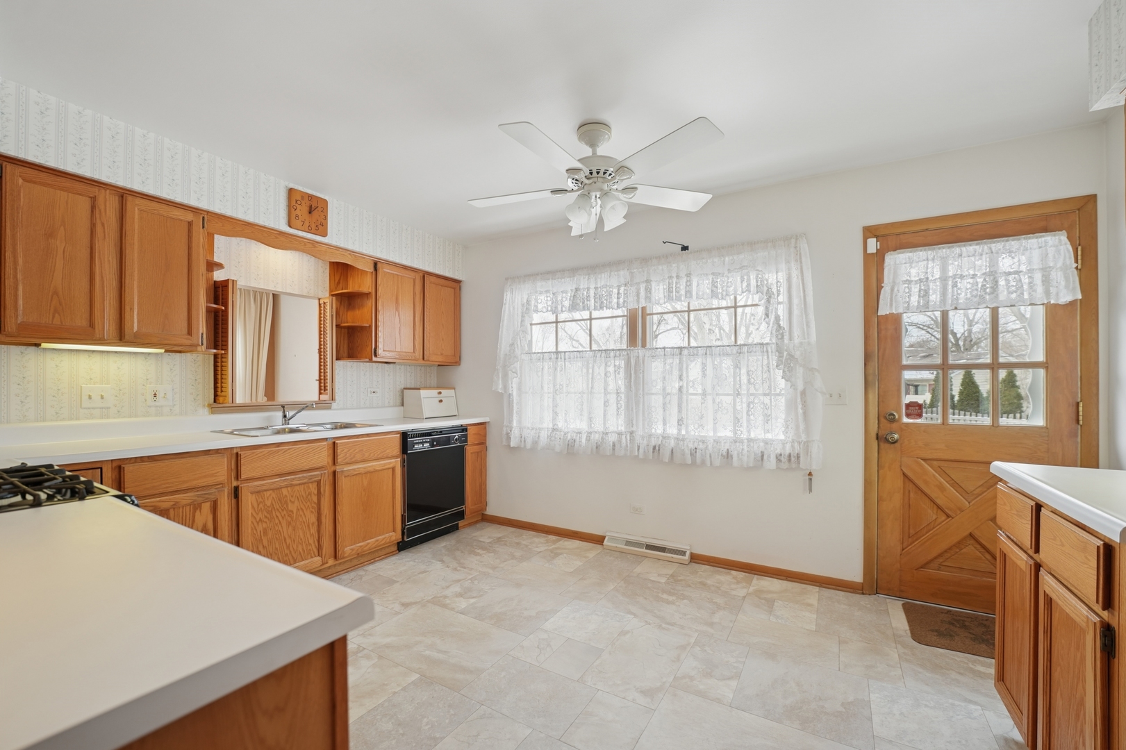 0N314 Leonard Street