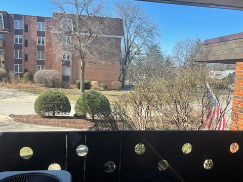 Tiny photo for 121 S Spruce Avenue #103, Wood Dale, IL 60191 (MLS # 12577381)