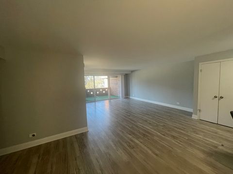 Tiny photo for 121 S Spruce Avenue #103, Wood Dale, IL 60191 (MLS # 12577381)