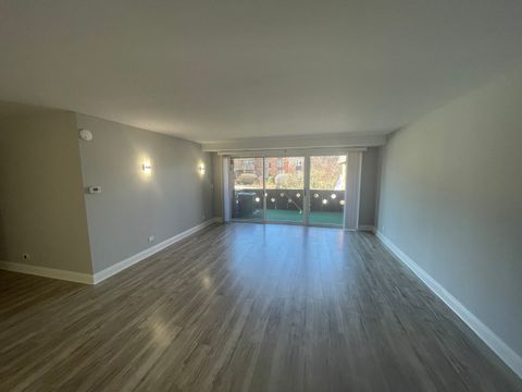 Tiny photo for 121 S Spruce Avenue #103, Wood Dale, IL 60191 (MLS # 12577381)