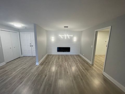 Tiny photo for 121 S Spruce Avenue #103, Wood Dale, IL 60191 (MLS # 12577381)