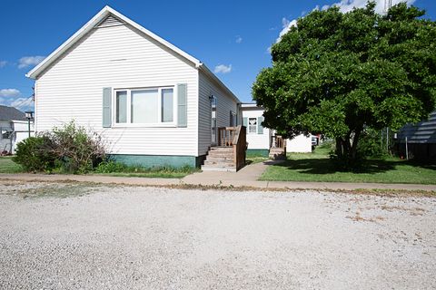 Photo of 122 S Cedar Street, Toluca, IL 61369 (MLS # 12677815)