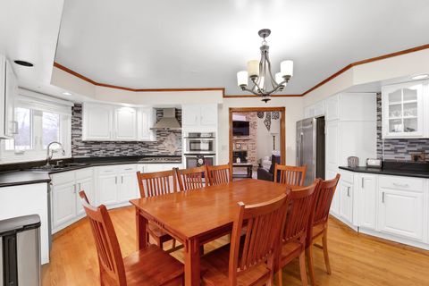 Tiny photo for 6831 180th Court, Tinley Park, IL 60477 (MLS # 12606527)