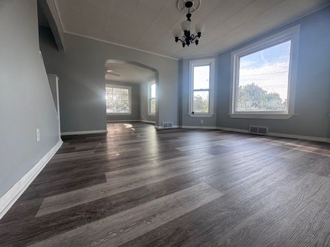 Tiny photo for 1002 N Park Street, Streator, IL 61364 (MLS # 12477400)