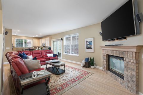 Tiny photo for Oakbrook Terrace, IL 60181 (MLS # 12512247)