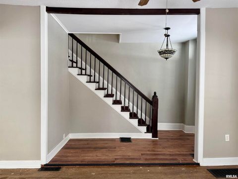 Tiny photo for 609 5th Ave S Avenue S, Clinton, IA 52732 (MLS # QC4269955)