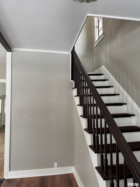 Tiny photo for 609 5TH Avenue S, Clinton, IA 52732 (MLS # QC4269955)