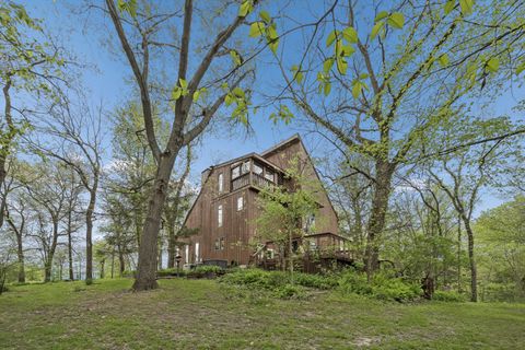 Tiny photo for 644 Schroeder Road, Coal Valley, IL 61240 (MLS # 12601351)