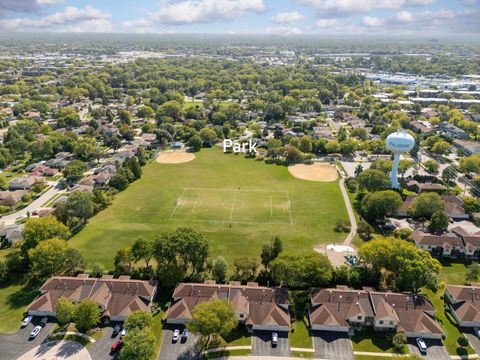 Tiny photo for 813 E Carriage Lane #5, Palatine, IL 60074 (MLS # 12507757)