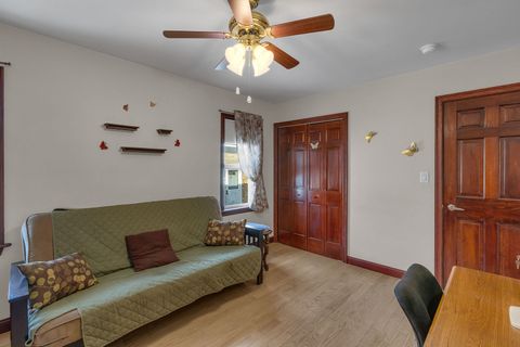 Tiny photo for 2913 Sarah Street, Franklin Park, IL 60131 (MLS # 12516250)