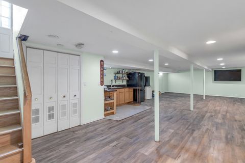 Tiny photo for 2913 Sarah Street, Franklin Park, IL 60131 (MLS # 12516250)