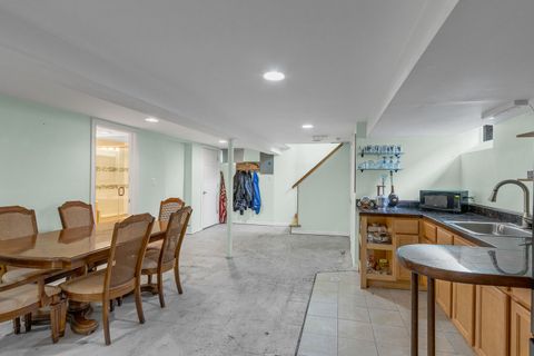 Tiny photo for 2913 Sarah Street, Franklin Park, IL 60131 (MLS # 12516250)