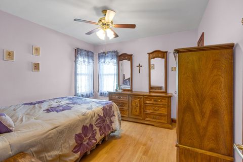 Tiny photo for 2913 Sarah Street, Franklin Park, IL 60131 (MLS # 12516250)