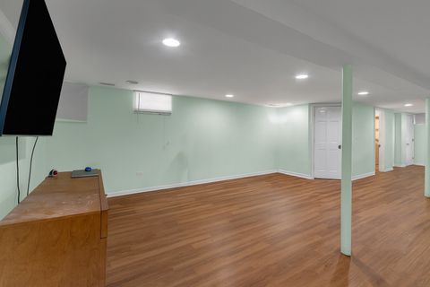 Tiny photo for 2913 Sarah Street, Franklin Park, IL 60131 (MLS # 12516250)